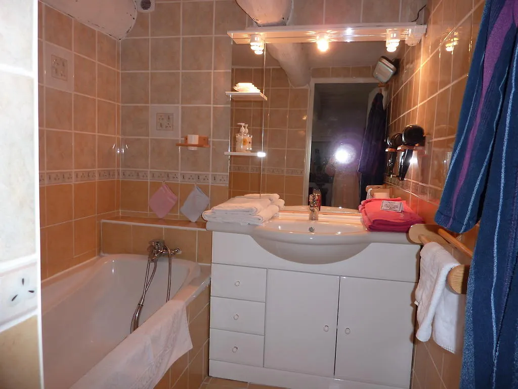 Holiday home Le Moulin Picard Bed & Breakfast Allegre